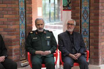 مراسم رونمایی از یادمان شهدای گمنام